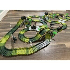 New Dinosaur Toys, 252 PCS Create A Dinosaur World Road Race Tracks, Flexible
